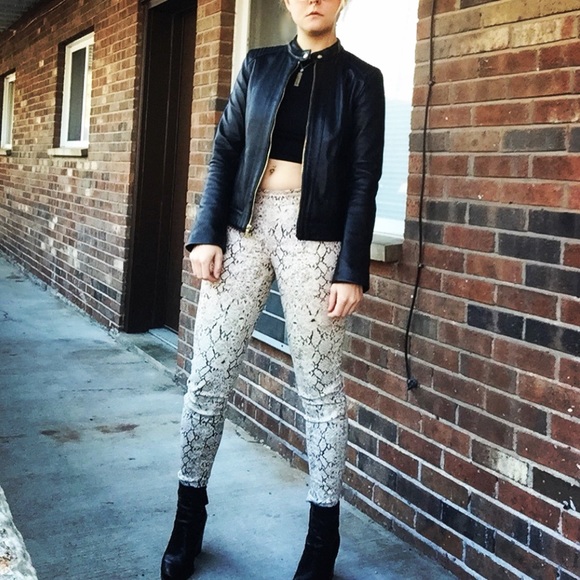 *SOLD* Spell and the Gypsy Python jets size small - Picture 2 of 3